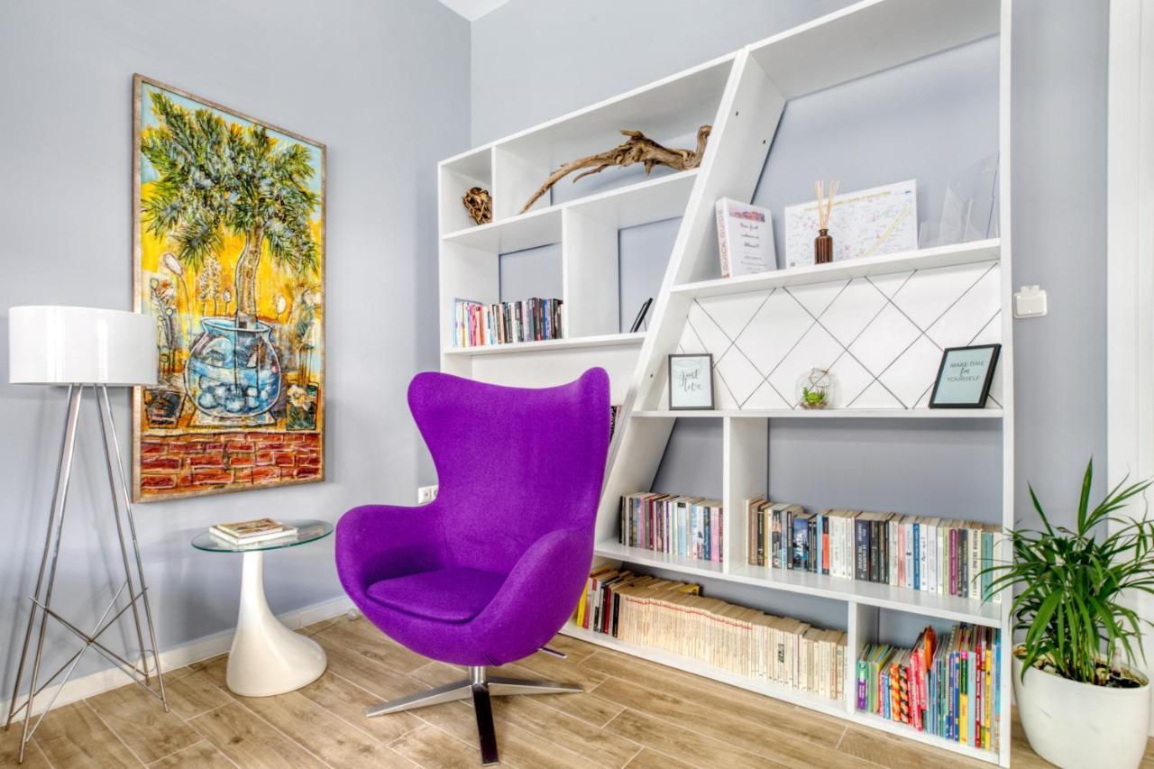 Spacious Flat With Courtyard And Private Parking! Athènes Extérieur photo