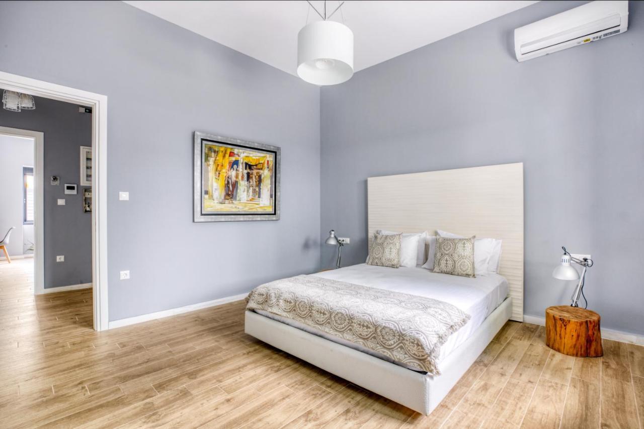 Spacious Flat With Courtyard And Private Parking! Athènes Extérieur photo