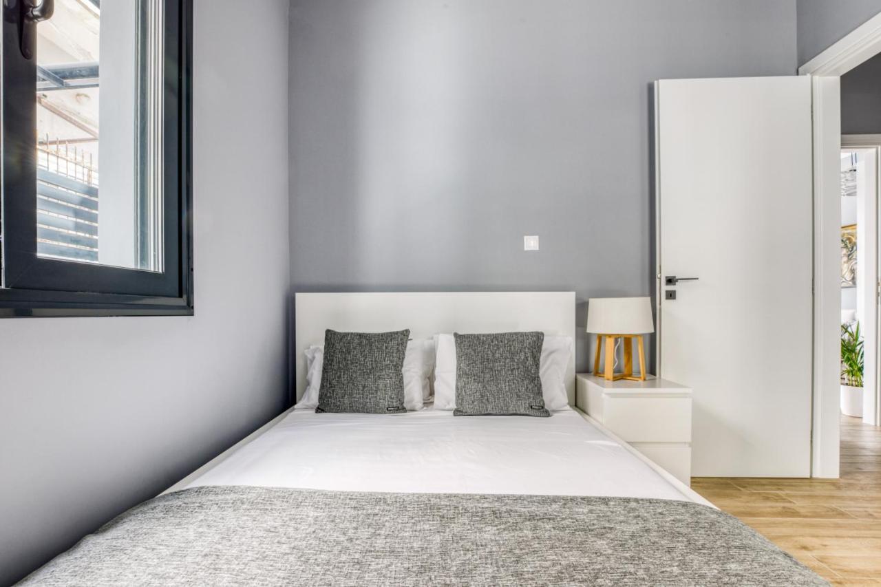 Spacious Flat With Courtyard And Private Parking! Athènes Extérieur photo