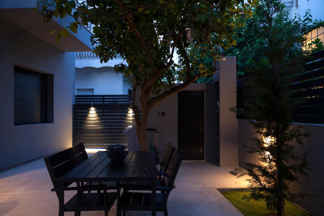 Spacious Flat With Courtyard And Private Parking! Athènes Extérieur photo
